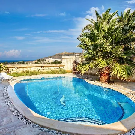 Nyaraló 5 Bedroom Farmhouse With Private Pool *